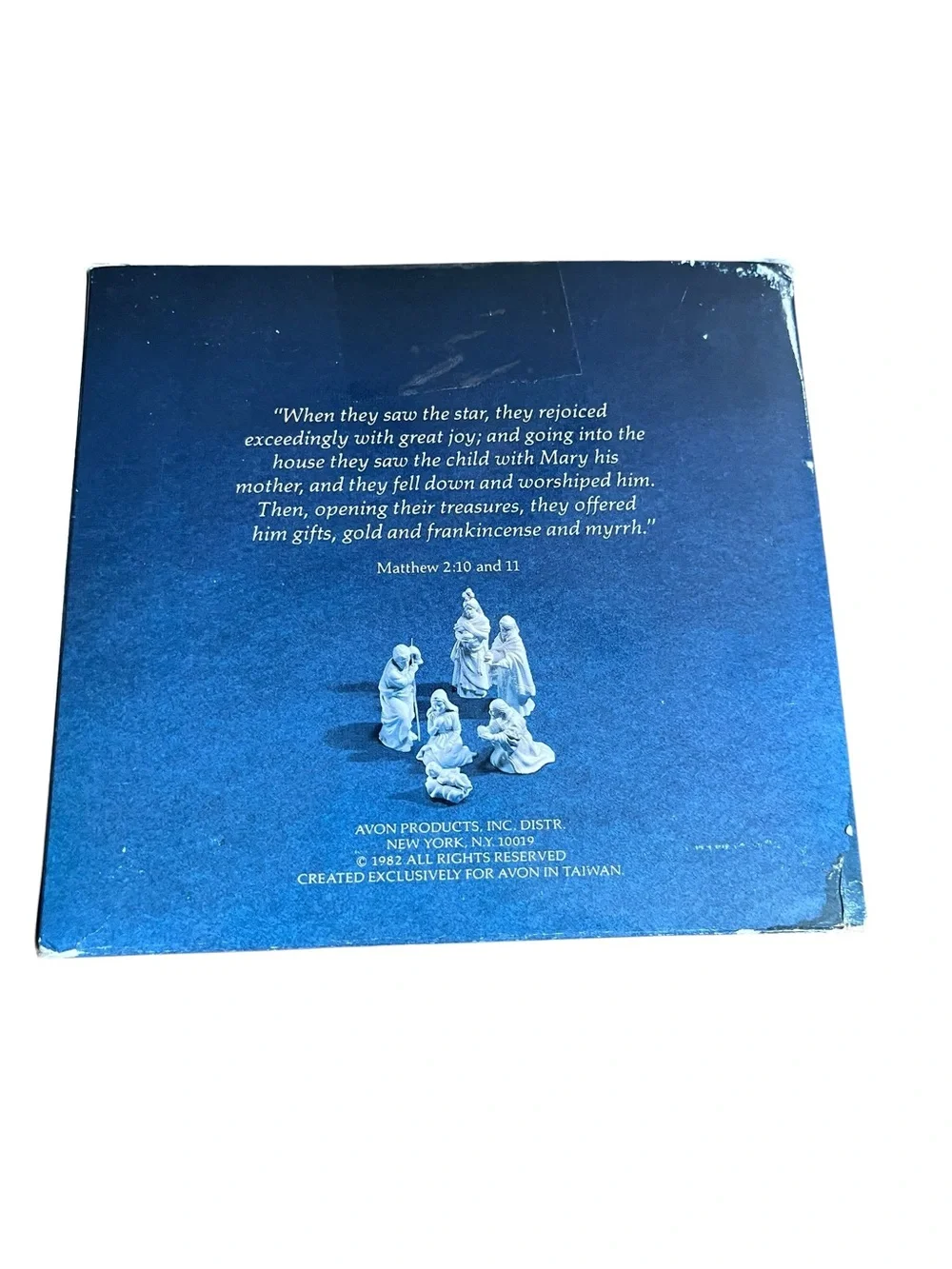 Vintage 1982 Avon Nativity  The Magi Melchior White Porcelain Figure In Box
